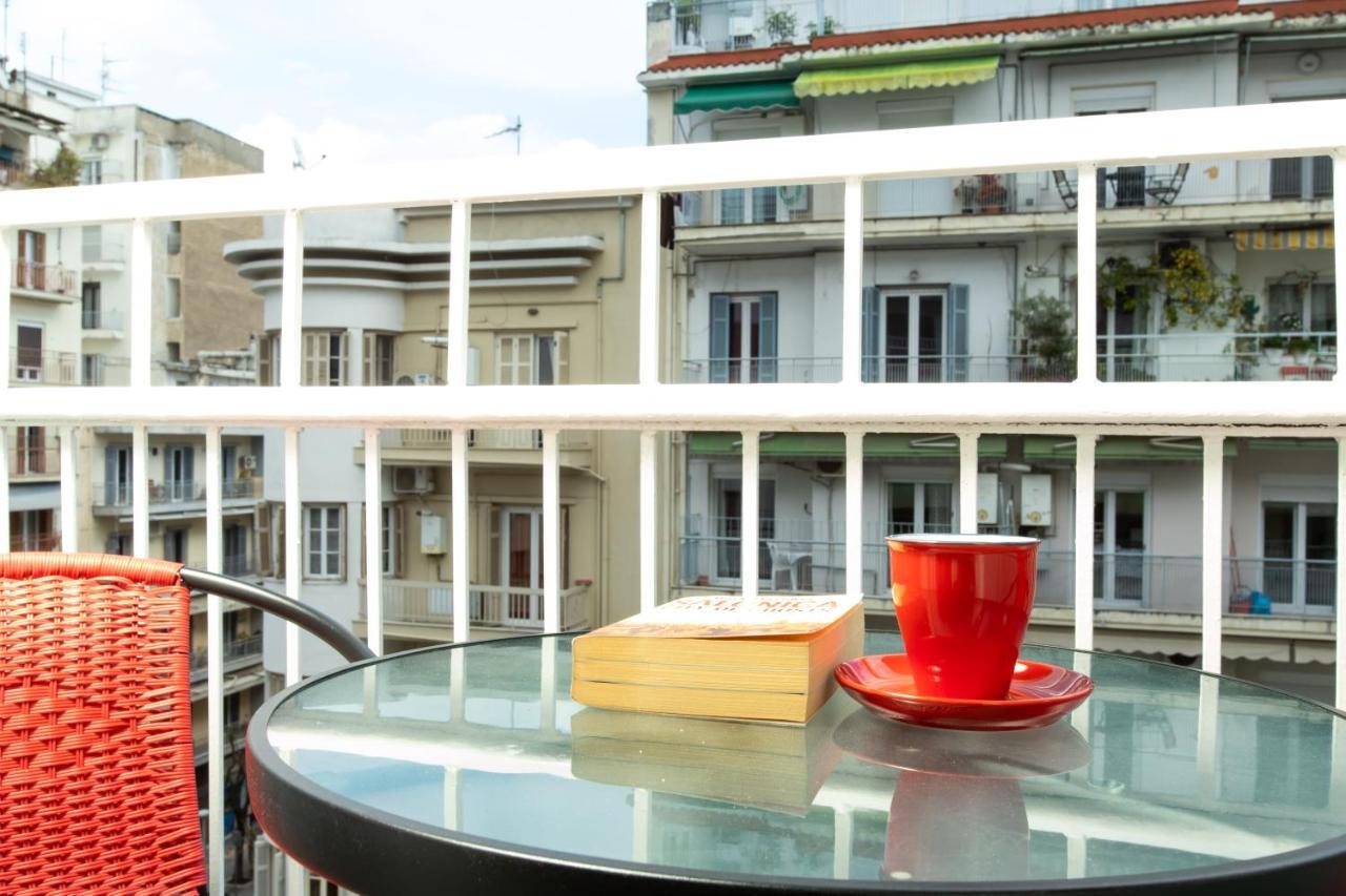 Downtown Luxury Boutique Suites : The Red Suite Thessaloniki Exterior foto