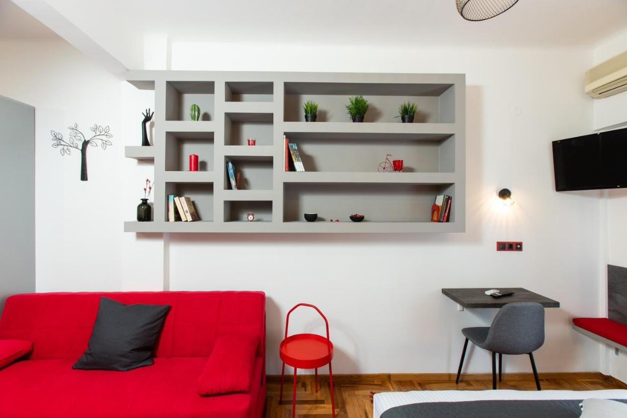 Downtown Luxury Boutique Suites : The Red Suite Thessaloniki Exterior foto